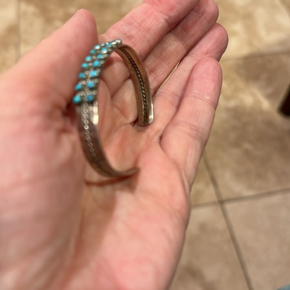 Zuni petit point turquoise and sterling silver bracelet - size 5 3/4 with 1” gap - Picture 8 of 12
